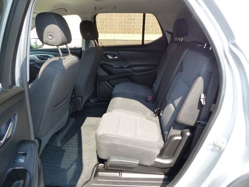 Used 2019 Chevrolet Traverse LS AWD/4WD image 35