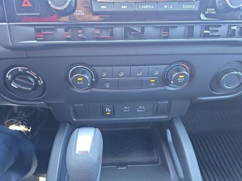 New 2026 Nissan Frontier SV w/ Tow Package AWD/4WD image 15