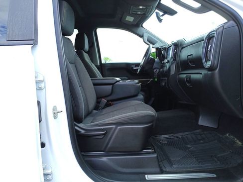 Certified 2020 Chevrolet Silverado 1500 LT image 27