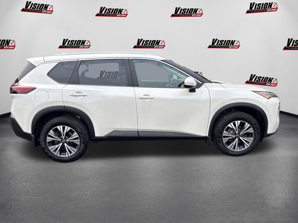 Certified 2023 Nissan Rogue SV w/ SV Premium B Package AWD/4WD image 4