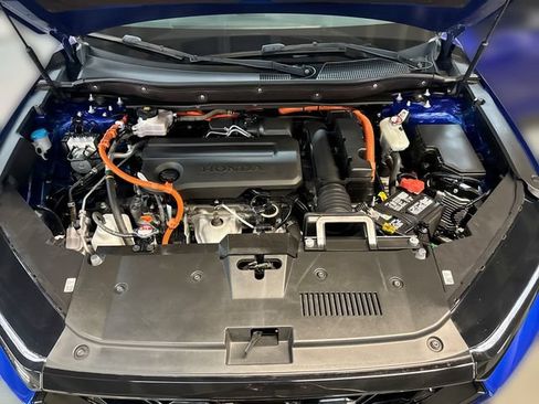 Used 2025 Honda CR-V Sport Touring image 19