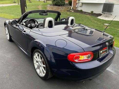 Used 2012 MAZDA MX-5 Miata Touring w/ Appearance Pkg image 33