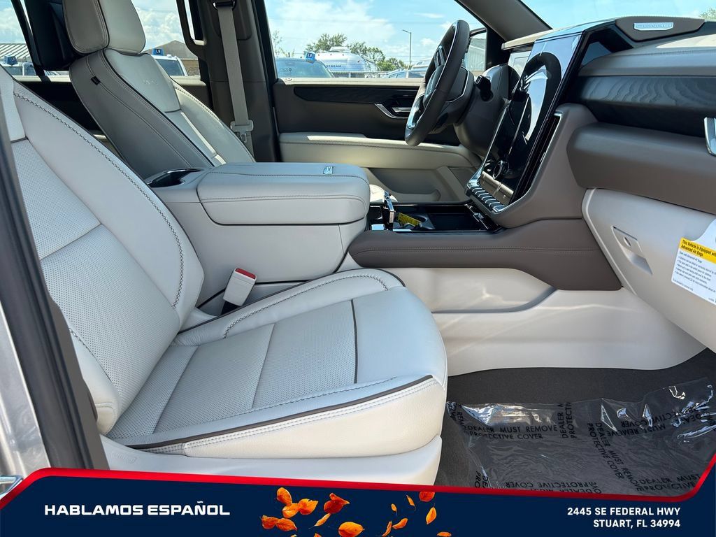 New 2026 GMC Yukon Denali w/ Denali Reserve Package AWD/4WD image 20