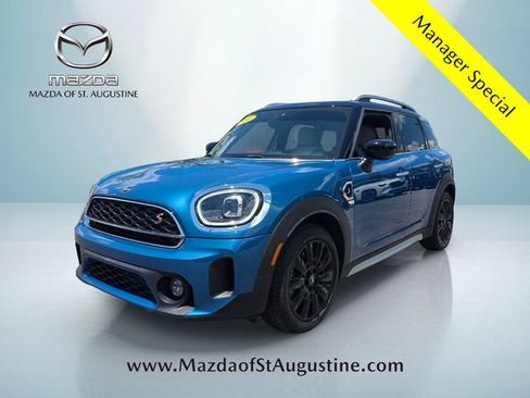 Used 2024 MINI Cooper Countryman S w/ Signature Upholstery Package FWD image 1