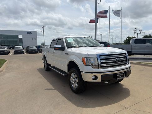 Used 2014 Ford F150 Lariat w/ Lariat Chrome Package AWD/4WD image 7