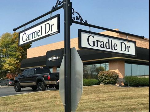 Used 2010 Scion xD Base image 3