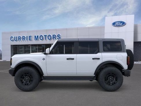 New 2026 Ford Bronco Outer Banks w/ Sasquatch Package image 3