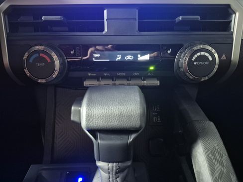 New 2026 Toyota Tacoma SR5 AWD/4WD image 25