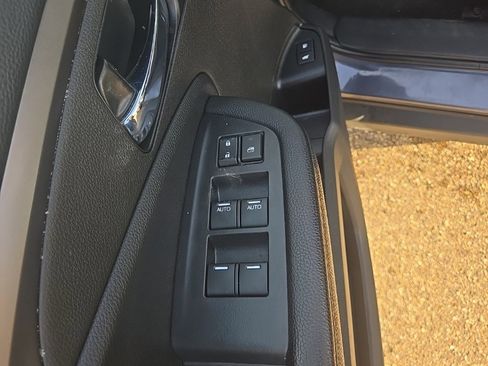 Used 2022 Honda Pilot Special Edition image 11