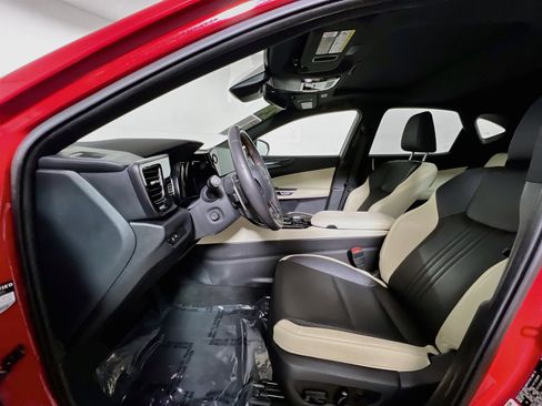 Used 2024 Lexus NX 250 FWD w/ Cold Area Package image 15