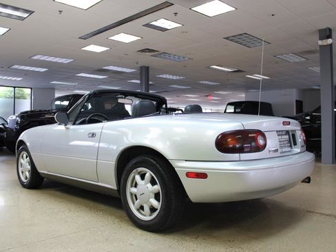 Used 1991 MAZDA MX-5 Miata RWD image 39