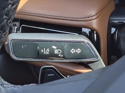 New 2022 Lincoln Nautilus Reserve w/ Equipment Group 201A image 44