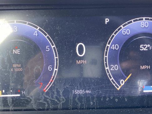 Certified 2023 Jeep Grand Cherokee Limited AWD/4WD image 32