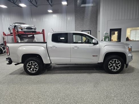 Used 2015 GMC Canyon SLE w/ All-Terrain Package AWD/4WD image 7