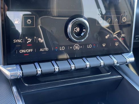 New 2026 GMC Sierra EV Elevation image 16