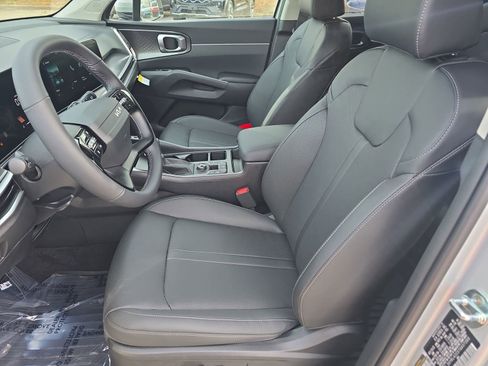 New 2026 Kia Sorento S w/ S Panoramic Sunroof Package image 17