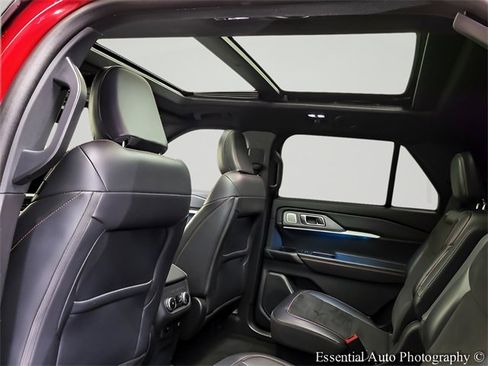 Used 2025 Ford Explorer ST w/ Sun And Sound Package image 13