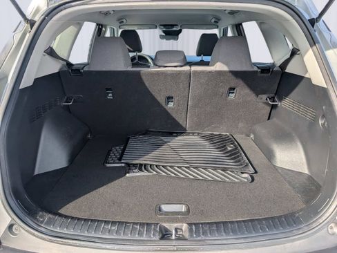 Used 2022 Kia Seltos LX image 11