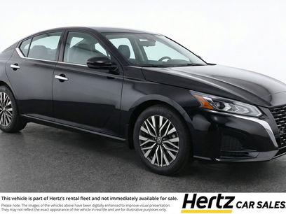 Used 2025 Nissan Altima 2.5 SV