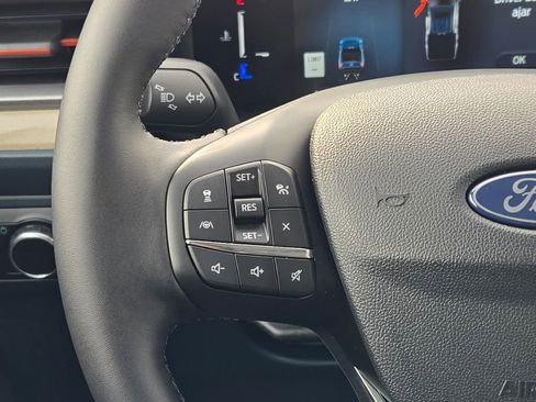 New 2025 Ford Maverick Lariat image 31