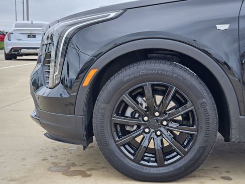 Used 2023 Cadillac XT4 Sport AWD/4WD image 11