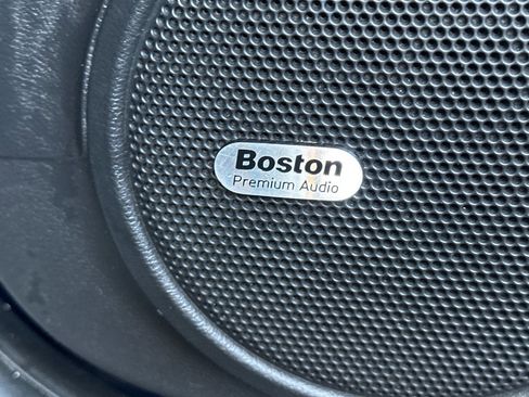 Used 2013 Chevrolet Camaro LT w/ Hot Wheels Special Edition image 41