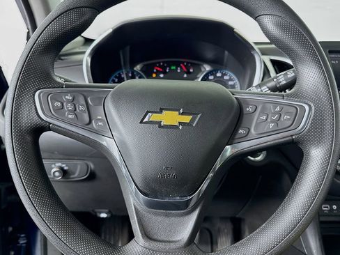 Used 2022 Chevrolet Equinox LT FWD image 26