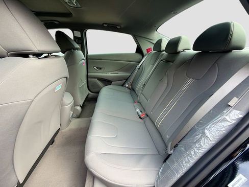 New 2026 Hyundai Elantra SEL Sport Premium FWD image 26