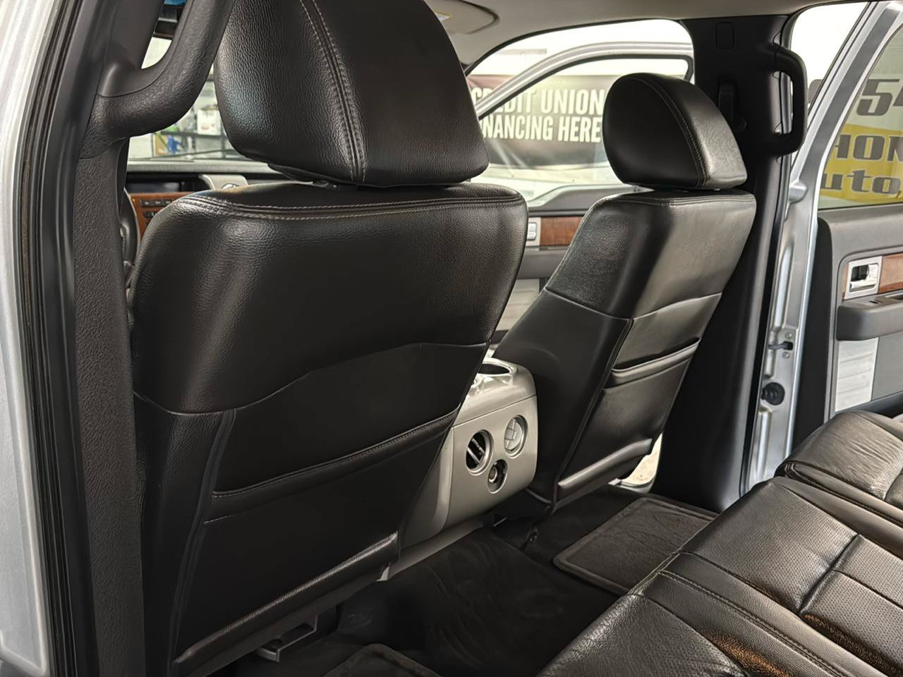 Used 2010 Ford F150 Lariat AWD/4WD image 29