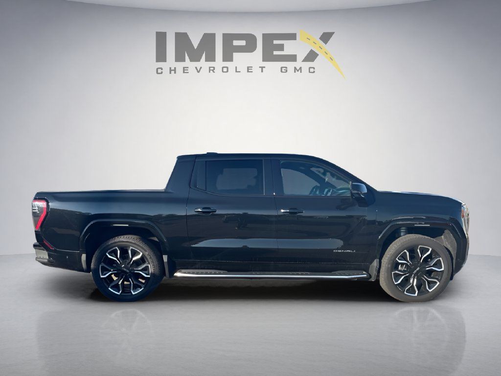 Used 2025 GMC Sierra EV Denali AWD/4WD image 7