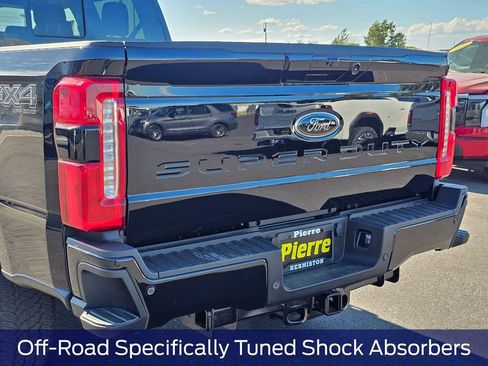 New 2025 Ford F350 Lariat w/ Lariat Ultimate Package image 8