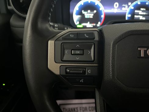 Used 2024 Toyota Land Cruiser image 61