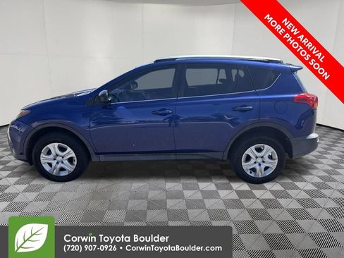 Used 2014 Toyota RAV4 LE FWD image 4
