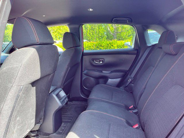 Used 2025 Honda HR-V Sport image 8