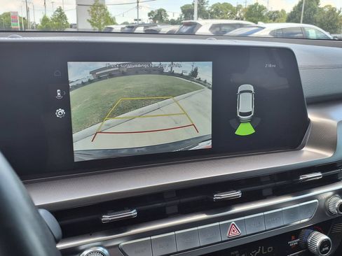 Used 2025 Kia Telluride S FWD image 35