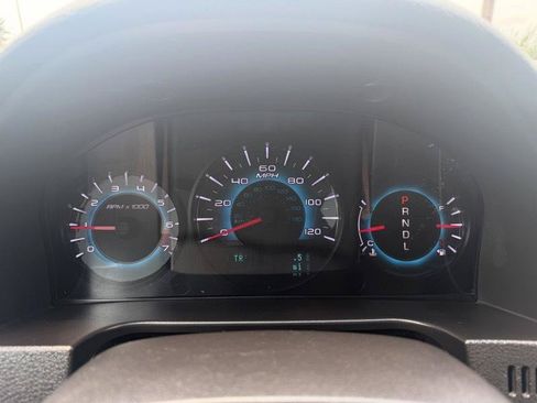 Used 2012 Ford Fusion SE FWD image 16