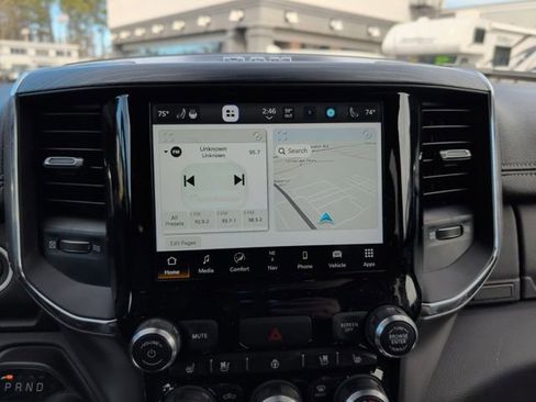 Used 2024 RAM 1500 Laramie image 23