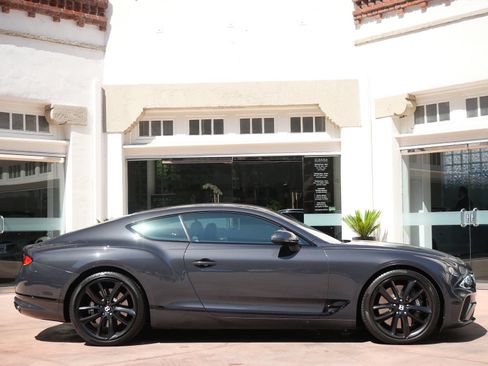 Used 2022 Bentley Continental GT AWD/4WD image 5