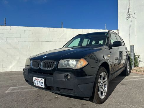 Used 2004 BMW X3 2.5i image 2