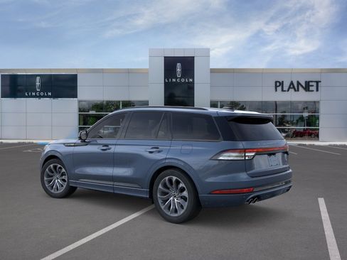 New 2026 Lincoln Aviator 2WD w/ Jet Appearance Package image 4