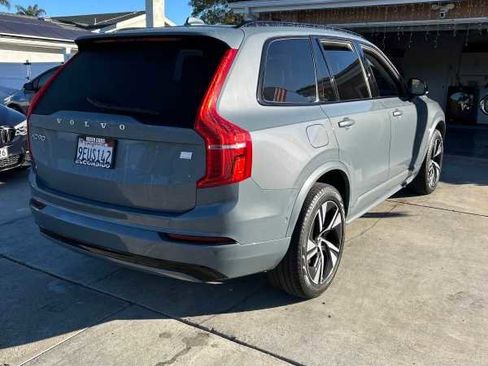 Used 2023 Volvo XC90 T8 Plus image 2