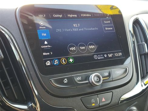 Used 2023 Chevrolet Equinox RS w/ RS Leather Package image 19