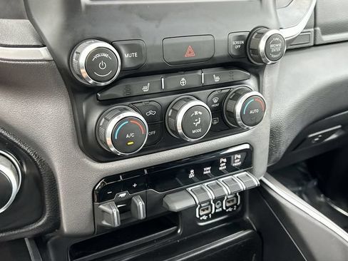 Used 2022 RAM 1500 Big Horn AWD/4WD image 26