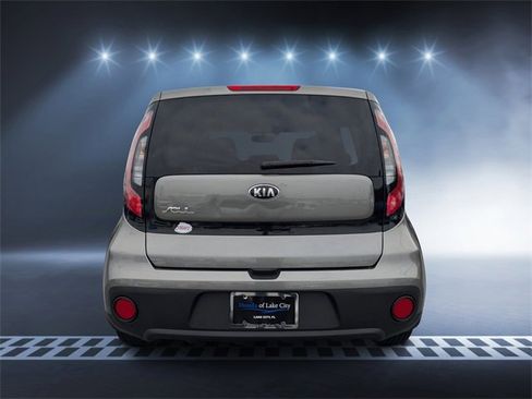 Used 2017 Kia Soul image 4