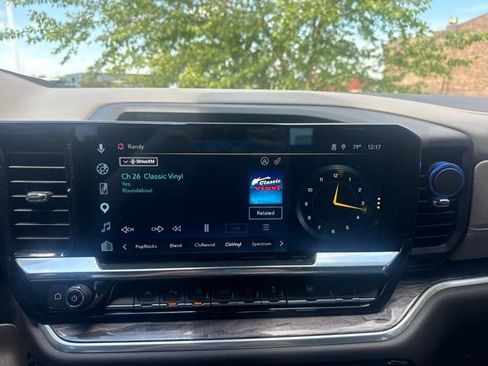 Used 2023 Chevrolet Silverado 1500 LTZ w/ LTZ Premium Package AWD/4WD image 13