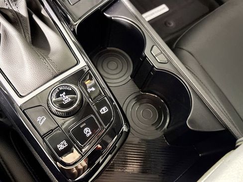 Certified 2025 Kia Sportage X-Line AWD/4WD image 16
