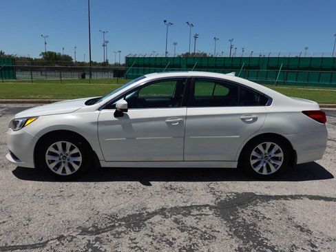Used 2017 Subaru Legacy 2.5i Premium w/ Moonroof Package image 4