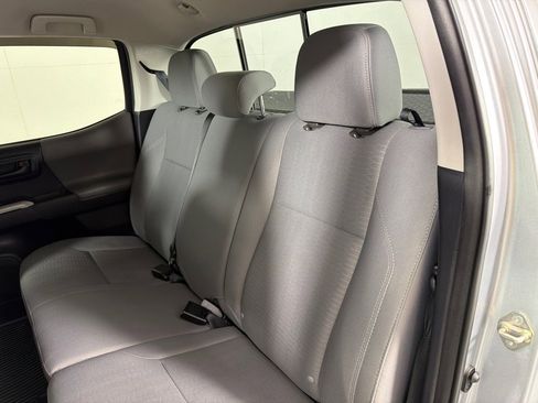 Used 2019 Toyota Tacoma SR5 image 20