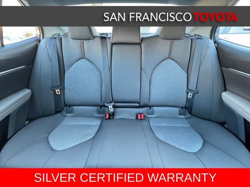 Certified 2018 Toyota Camry LE image 14