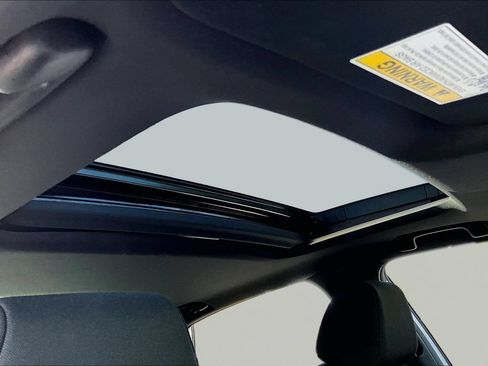 Certified 2025 Honda Civic Sport image 19